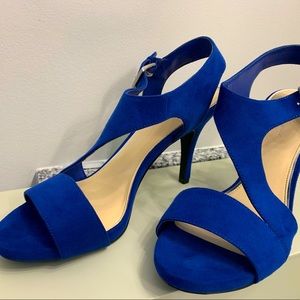 Amelia Grace Blue Strappy Heels size 10